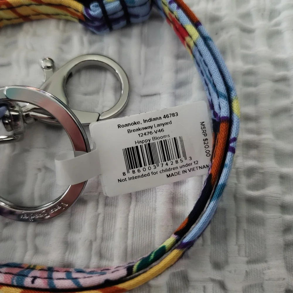 Vera Bradley Happy Blooms Breakaway Lanyard Floral ID Key Holder 12476-V46 NEW